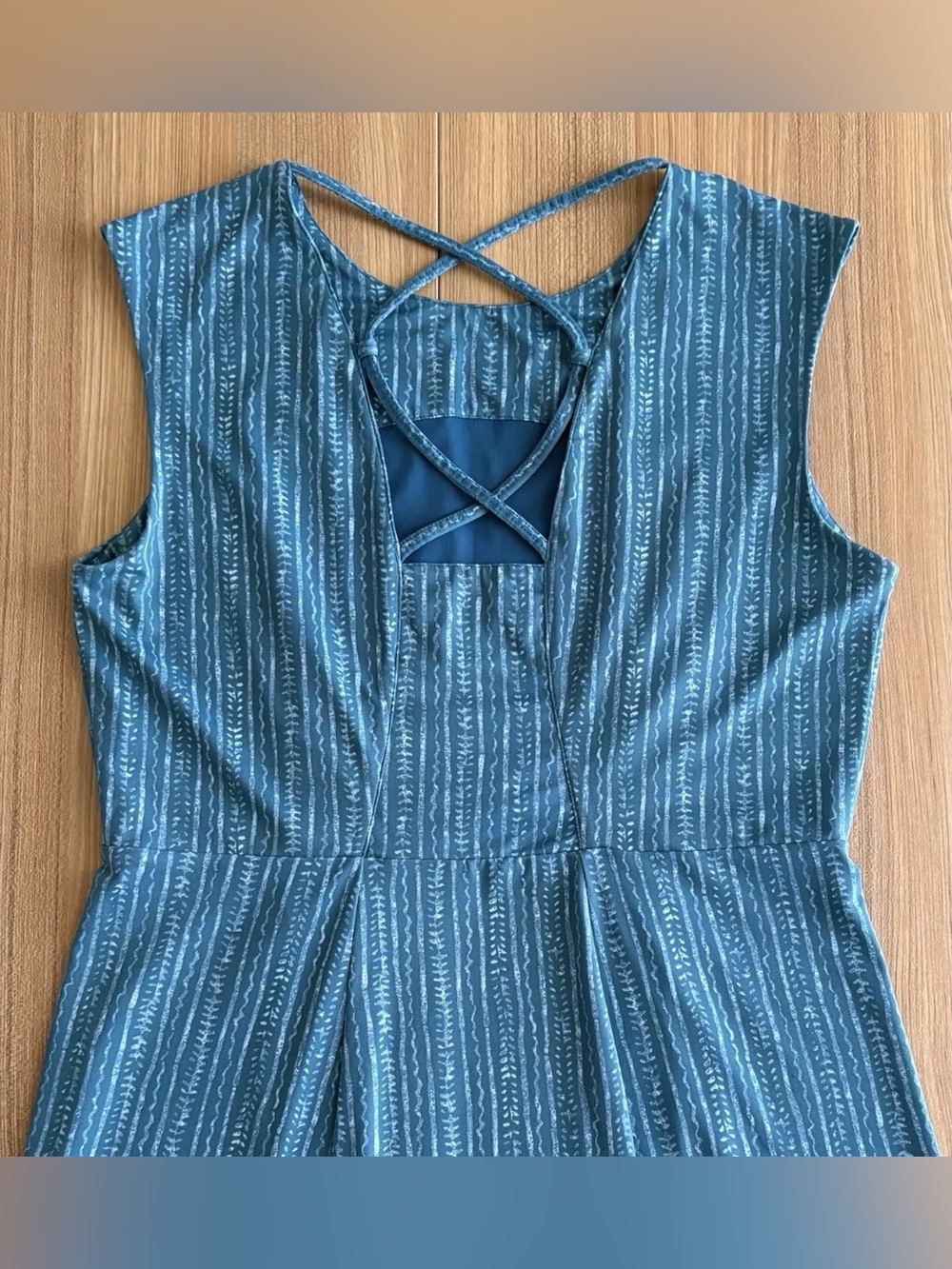 Title Nine Steadfast Convertible Dress M Ajrak Stripe Teal Stretchy Outdoors - Picture 9 of 13